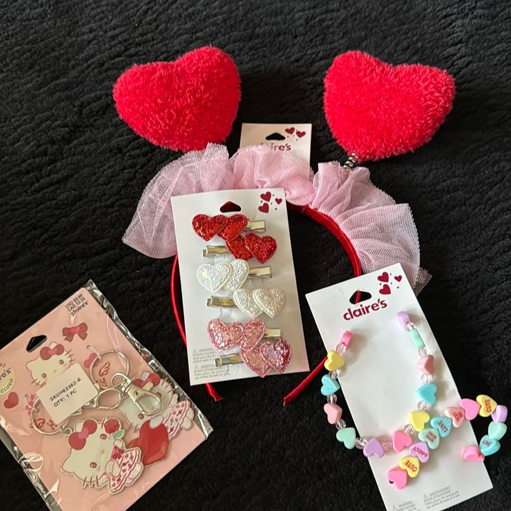 Claire's Valentines Bundle